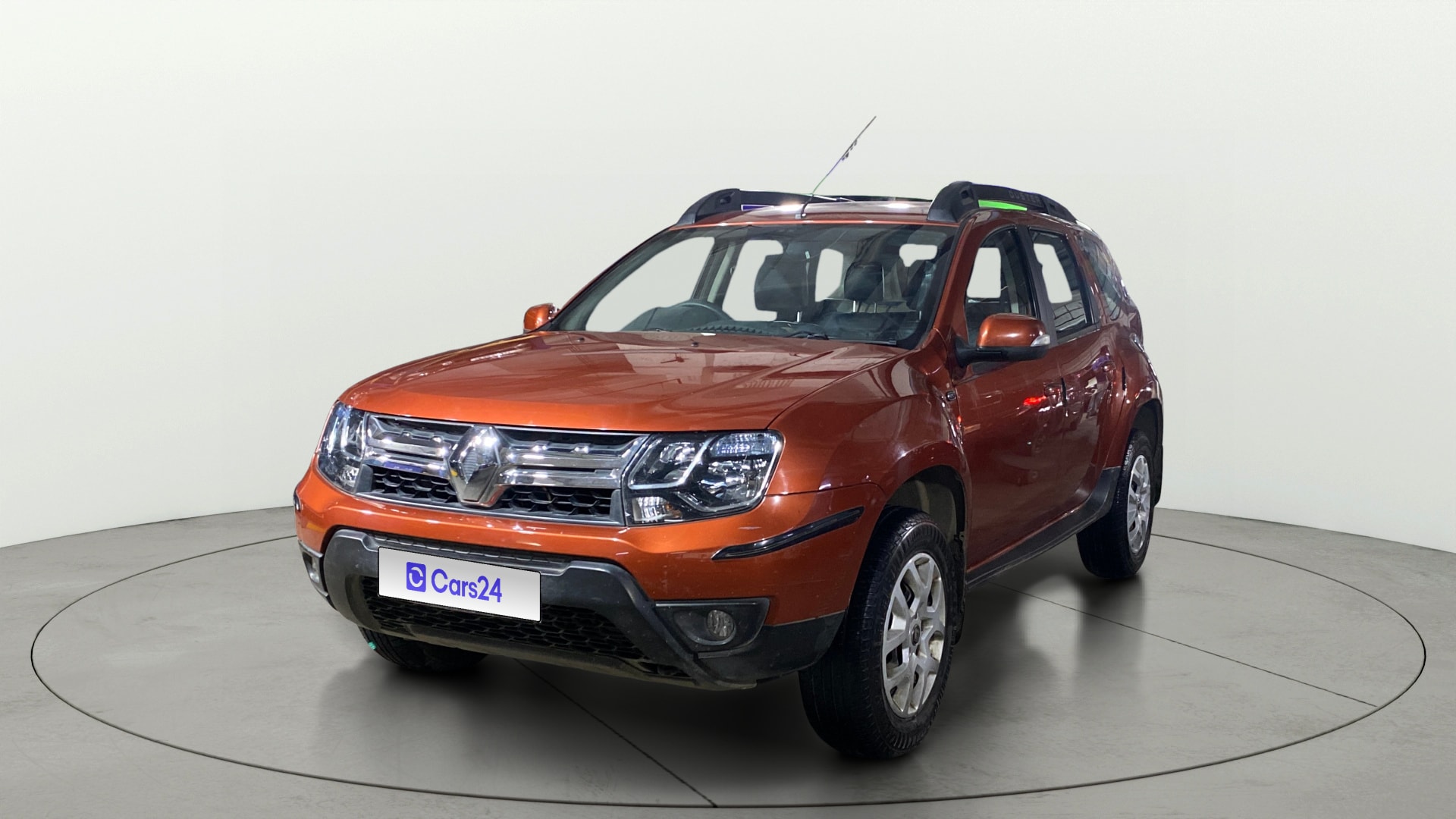 View 2016 Renault Duster Petrol RXL Image 34 Used 2016 Renault Duster Petrol RXL Image 34