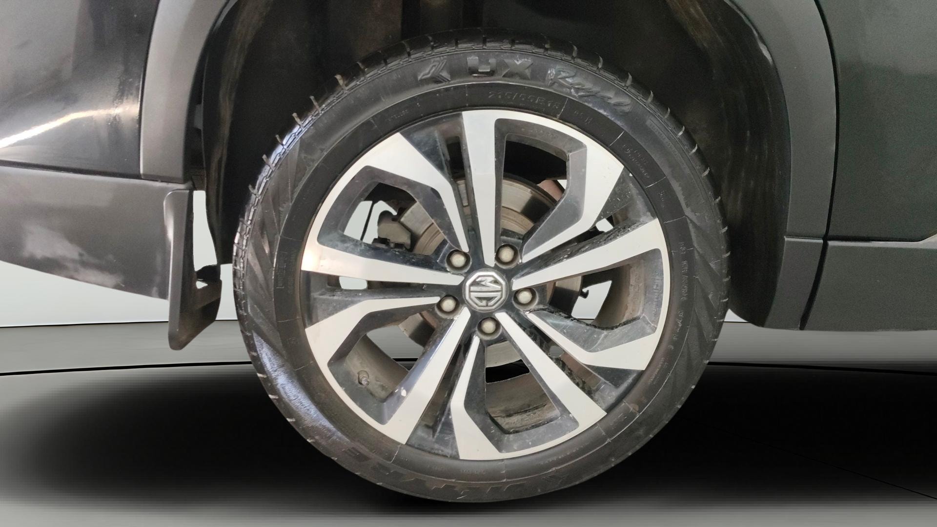 View 2023 MG Hector Plus Sharp Pro 6 Seater Petrol Image 35 Used 2023 MG Hector Plus Sharp Pro 6 Seater Petrol Image 35