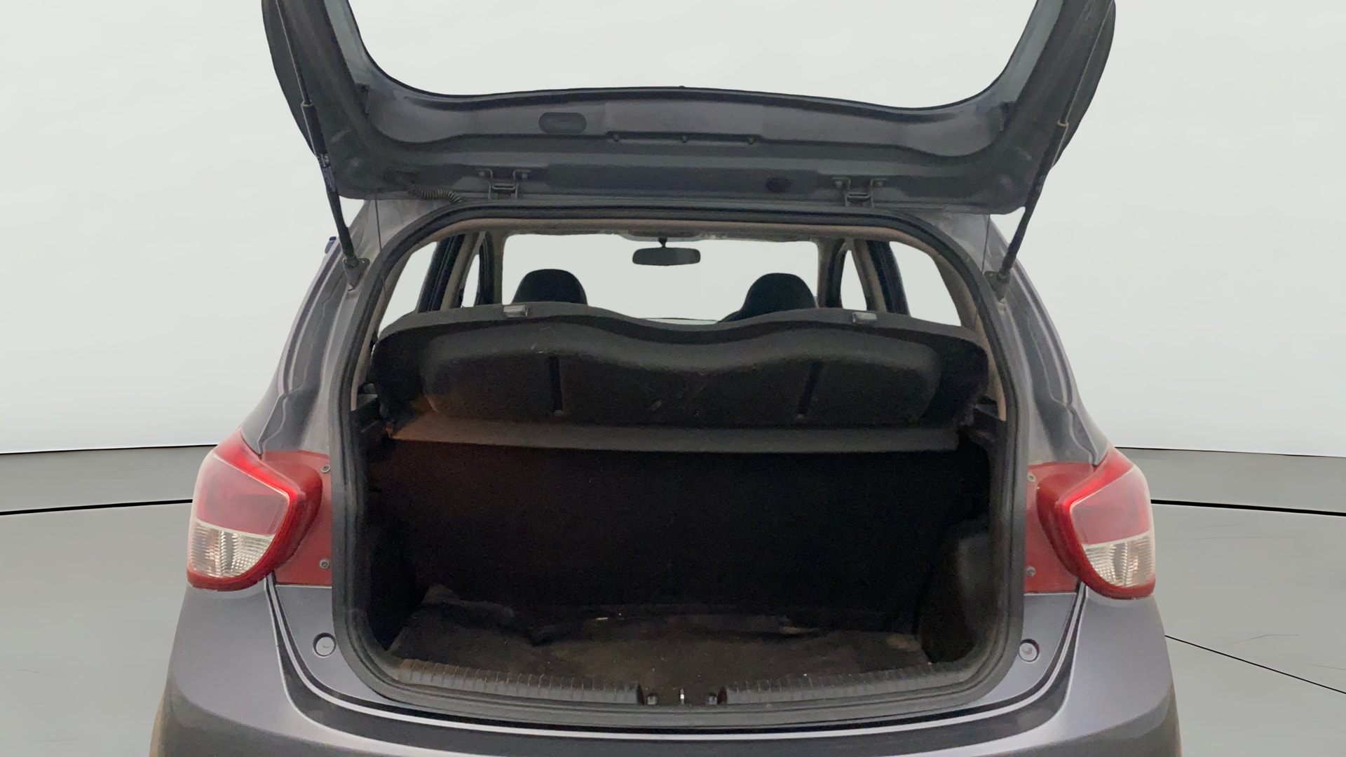 View 2015 Hyundai Grand i10 Sportz 1.2 Kappa Image 36 Used 2015 Hyundai Grand i10 Sportz 1.2 Kappa Image 36