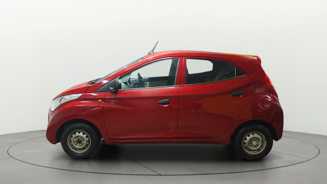 View Hyundai EON Image 5 Used Hyundai EON Image 5