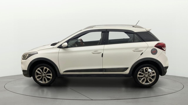 View Hyundai i20 Active Image 5 Used Hyundai i20 Active Image 5