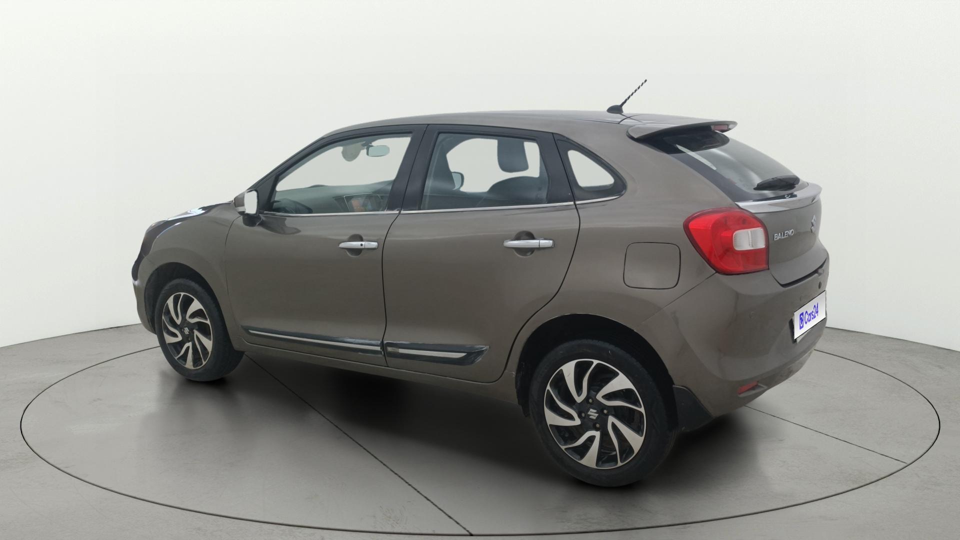 View 2021 Maruti Suzuki 1000 Base Variant Image 2 Used 2021 Maruti Suzuki 1000 Base Variant Image 2