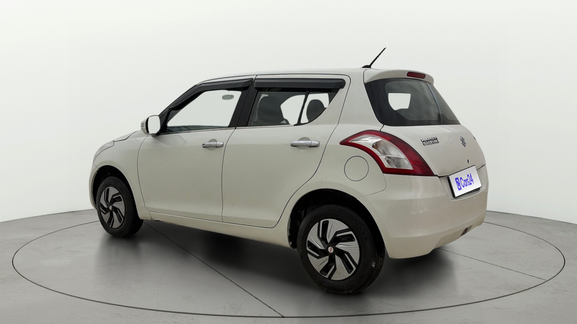 View 2016 Maruti Suzuki 1000 Base Variant Image 2 Used 2016 Maruti Suzuki 1000 Base Variant Image 2