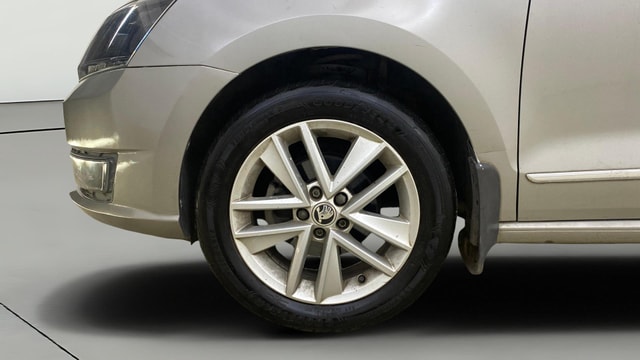 View Skoda Rapid Image 28 Used Skoda Rapid Image 28