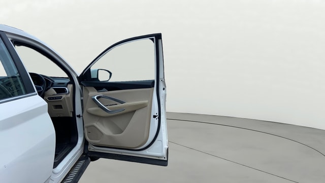 View MG Hector Image 48 Used MG Hector Image 48