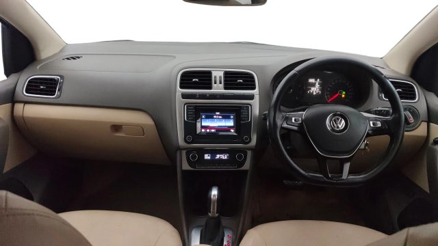 View Volkswagen Vento Image 15 Used Volkswagen Vento Image 15