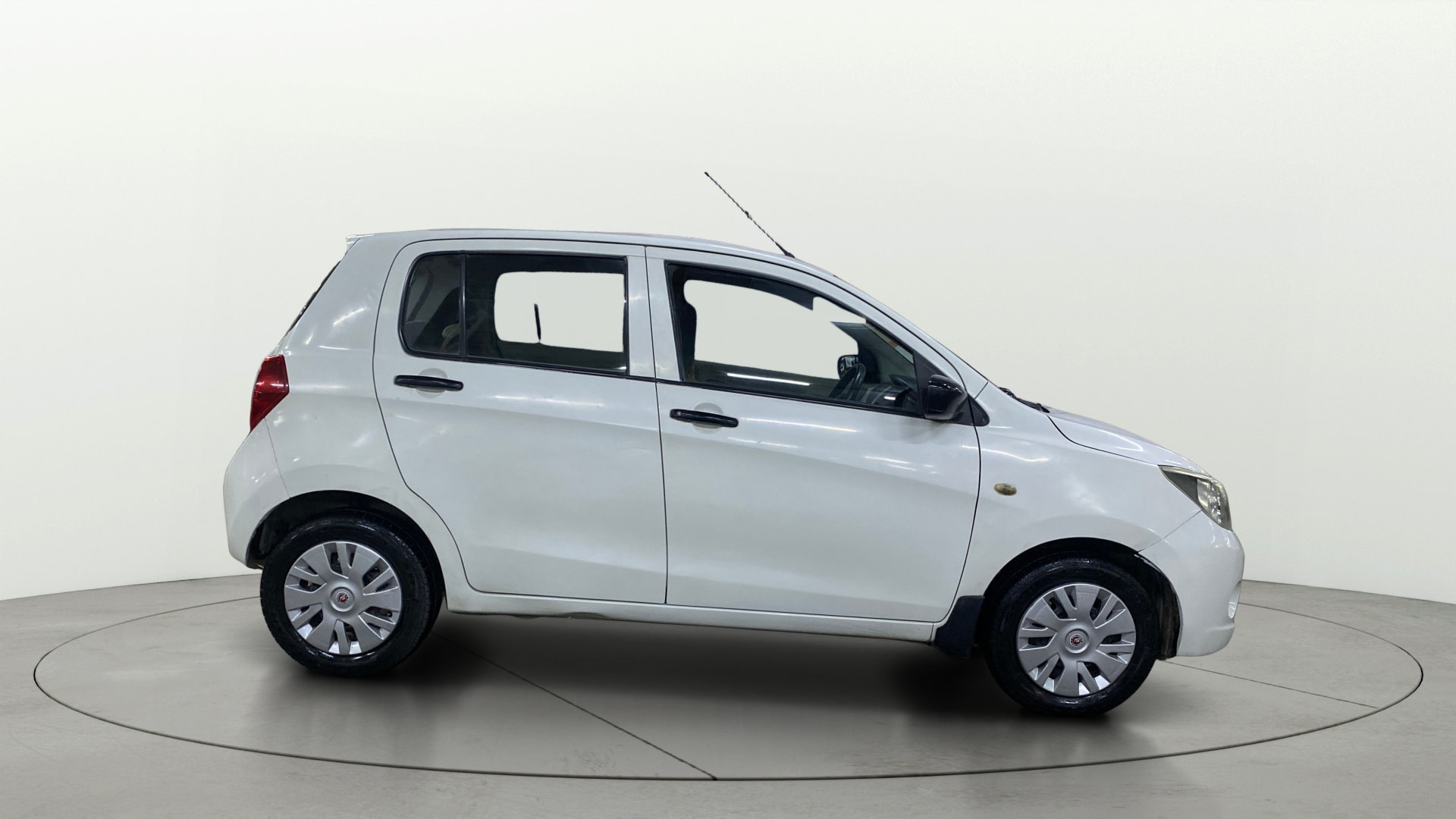 View 2014 Maruti Suzuki 1000 Base Variant Image 8 Used 2014 Maruti Suzuki 1000 Base Variant Image 8