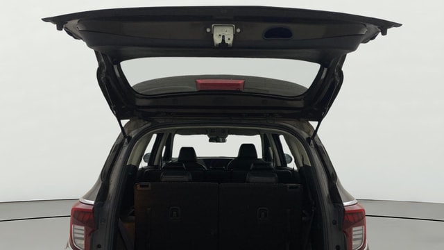 View Kia Carens Image 33 Used Kia Carens Image 33