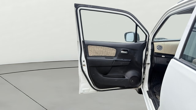 View Maruti Suzuki 1000 Image 30 Used Maruti Suzuki 1000 Image 30