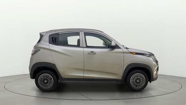 View Mahindra KUV100 Image 8 Used Mahindra KUV100 Image 8