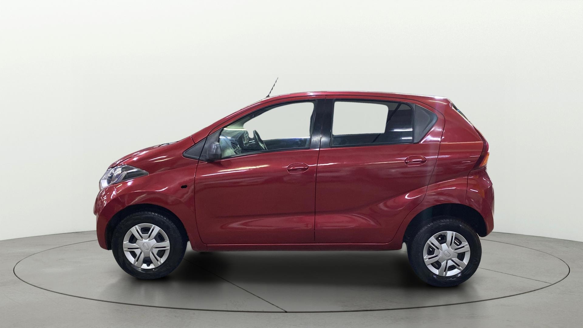 View 2018 Datsun Redi GO T (O) 1.0L AMT BS IV Image 5 Used 2018 Datsun Redi GO T (O) 1.0L AMT BS IV Image 5