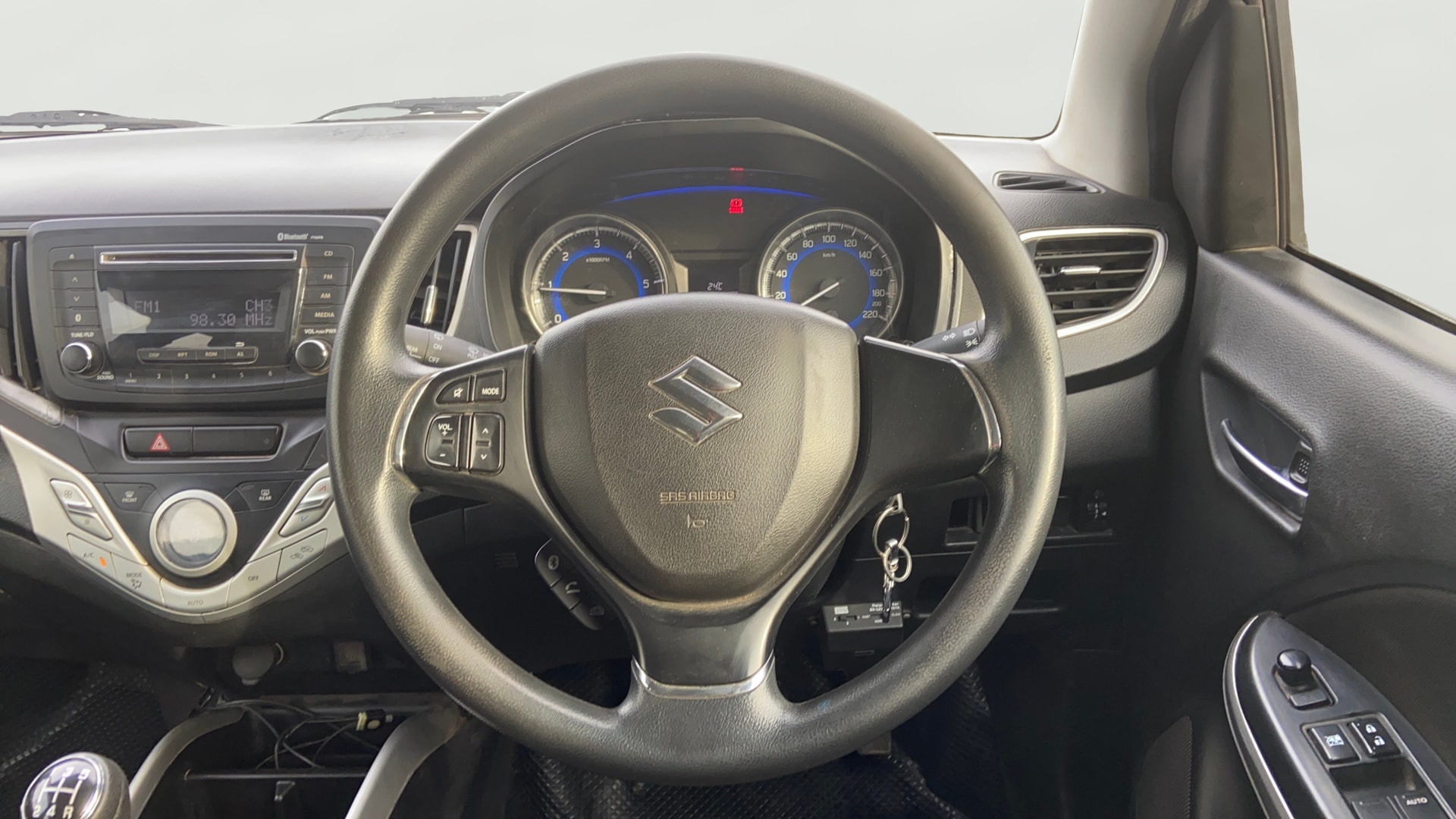 View 2018 Maruti Suzuki 1000 Base Variant Image 20 Used 2018 Maruti Suzuki 1000 Base Variant Image 20
