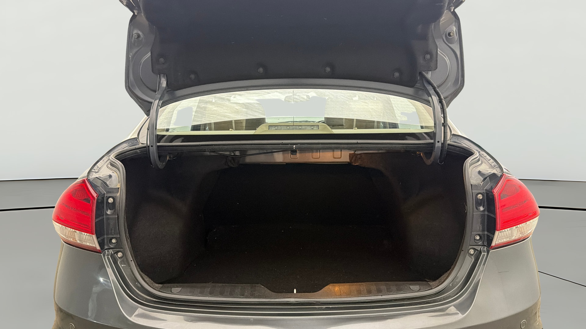 View 2023 Maruti Suzuki 1000 Base Variant Image 39 Used 2023 Maruti Suzuki 1000 Base Variant Image 39