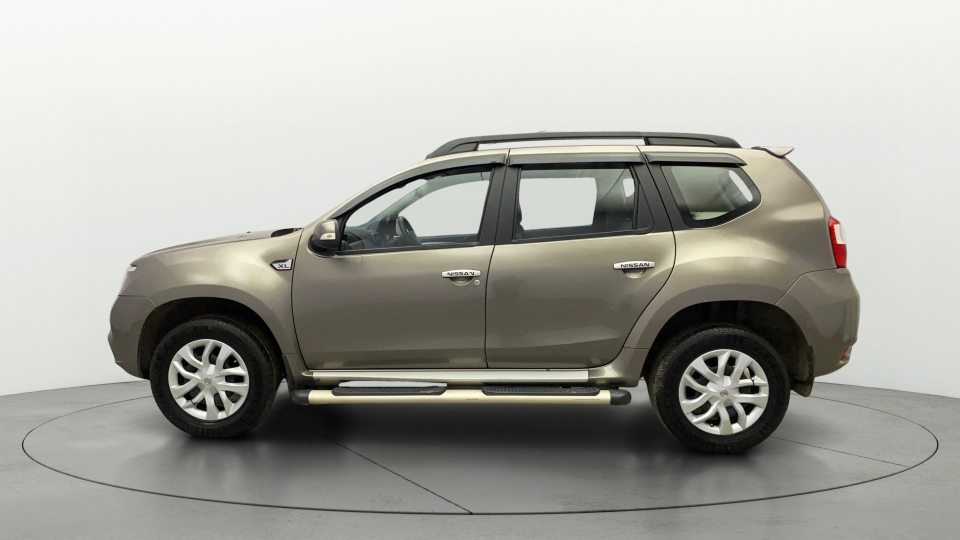 View 2017 Nissan Terrano XL P Image 5 Used 2017 Nissan Terrano XL P Image 5