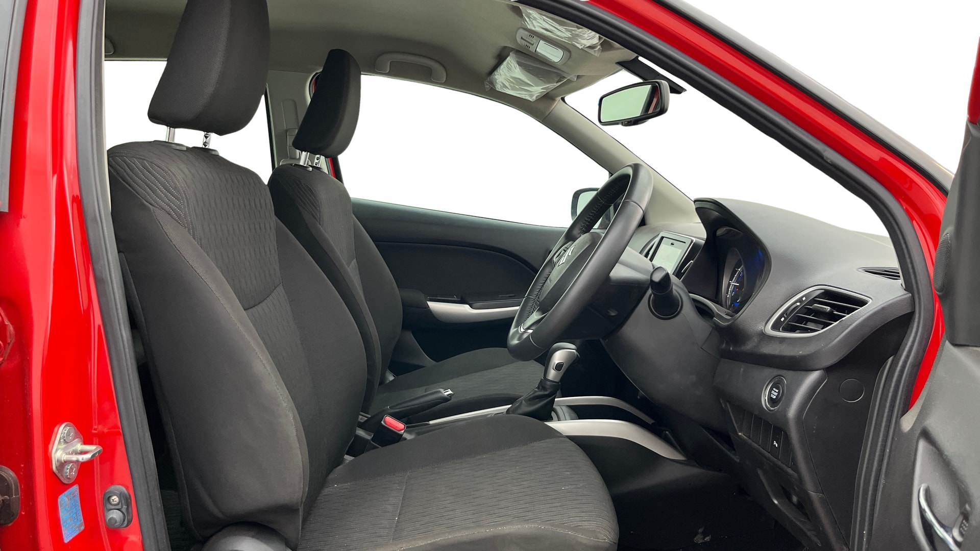 View 2018 Maruti Suzuki 1000 Base Variant Image 26 Used 2018 Maruti Suzuki 1000 Base Variant Image 26