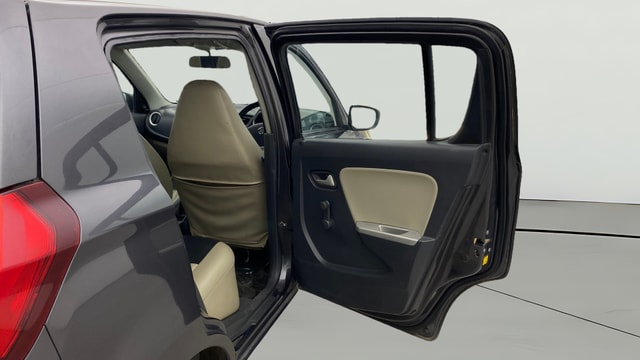 View Maruti Suzuki Alto K10 Image 7 Used Maruti Suzuki Alto K10 Image 7