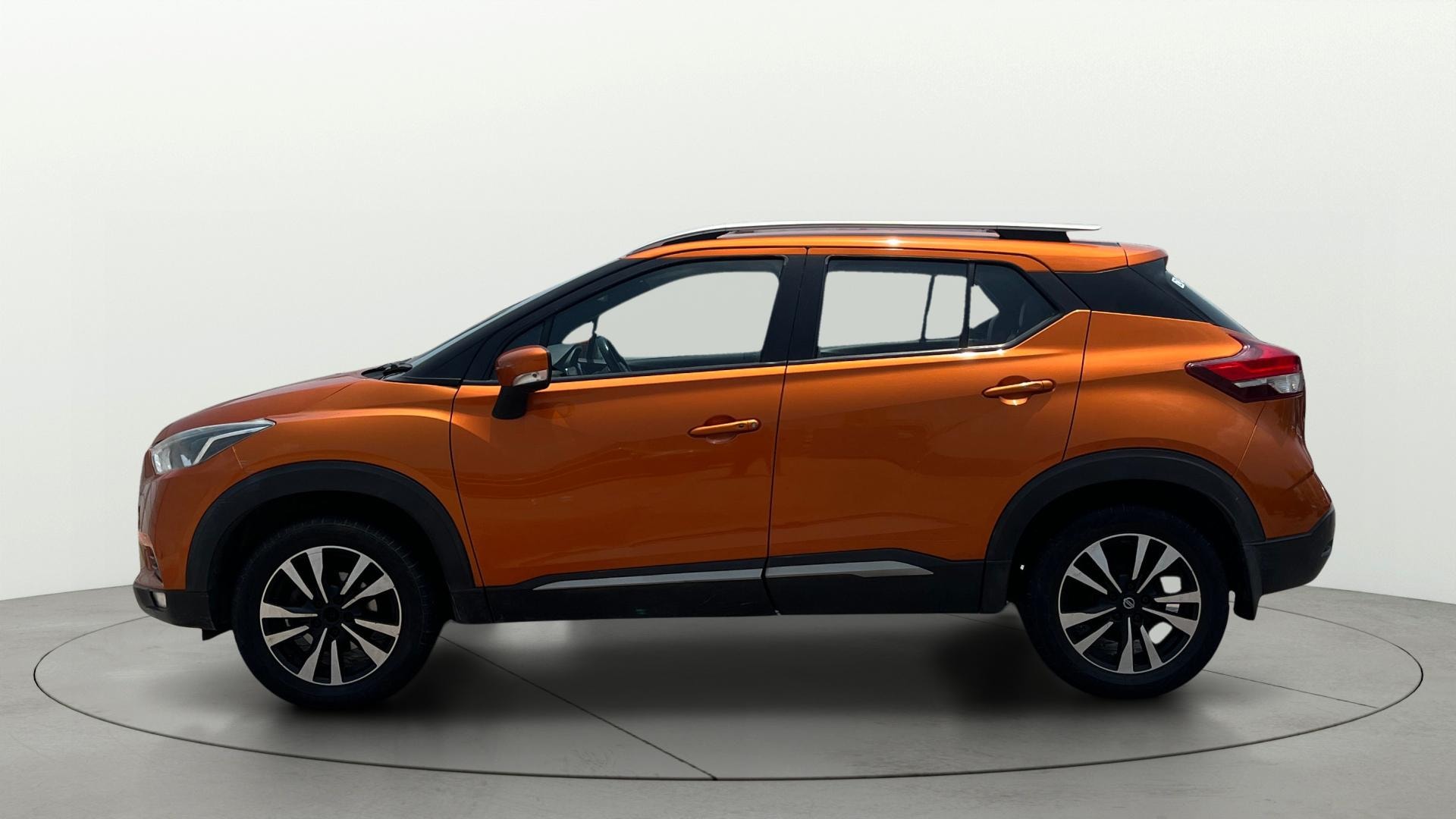 Used 2019 Nissan Kicks Used 2019 Nissan Kicks