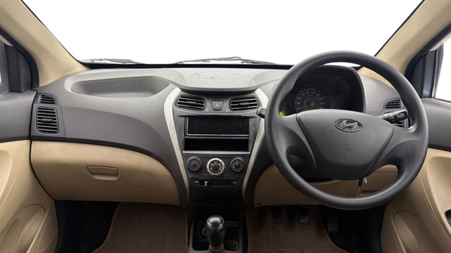 View Hyundai EON Image 15 Used Hyundai EON Image 15