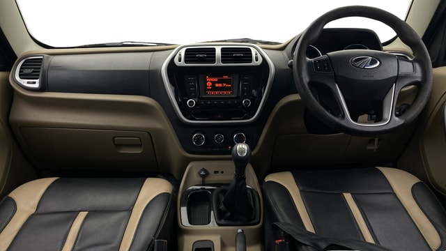 View Mahindra TUV300 Image 15 Used Mahindra TUV300 Image 15