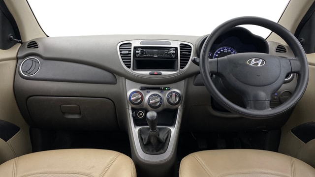 View Hyundai i10 Image 15 Used Hyundai i10 Image 15