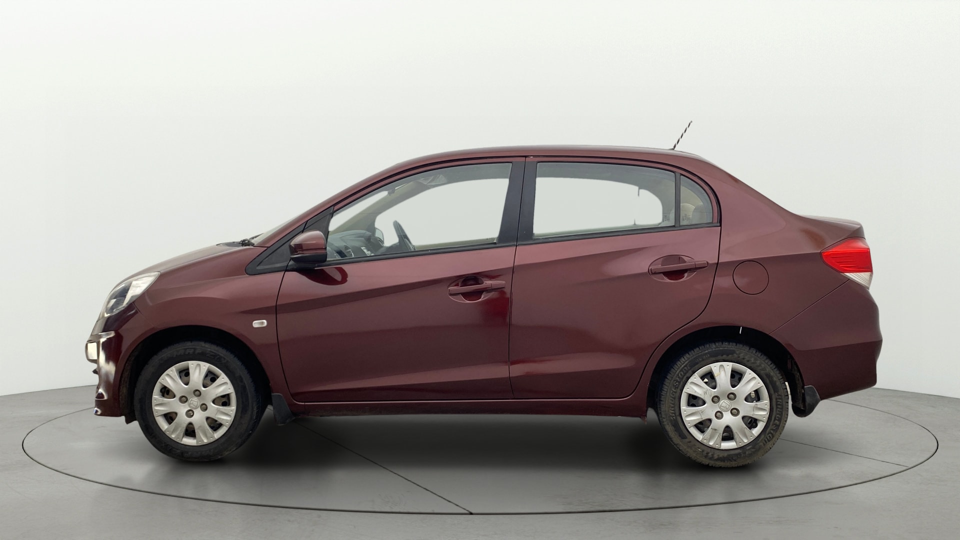 View 2016 Honda Amaze E MT Petrol BS IV Image 5 Used 2016 Honda Amaze E MT Petrol BS IV Image 5