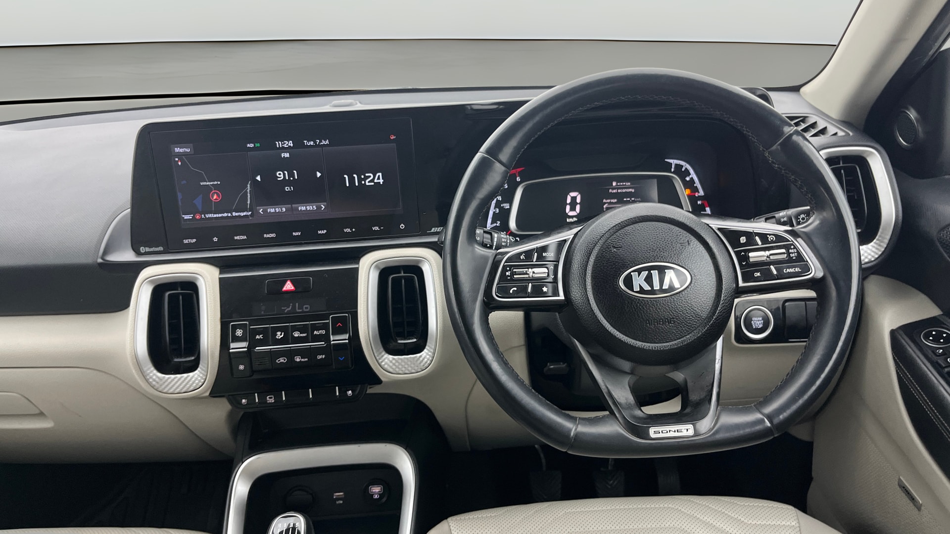 View 2020 Kia Sonet HTX Plus Diesel Image 13 Used 2020 Kia Sonet HTX Plus Diesel Image 13