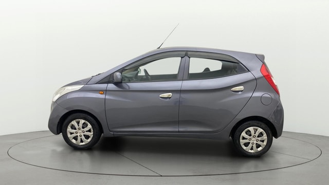 View Hyundai EON Image 5 Used Hyundai EON Image 5