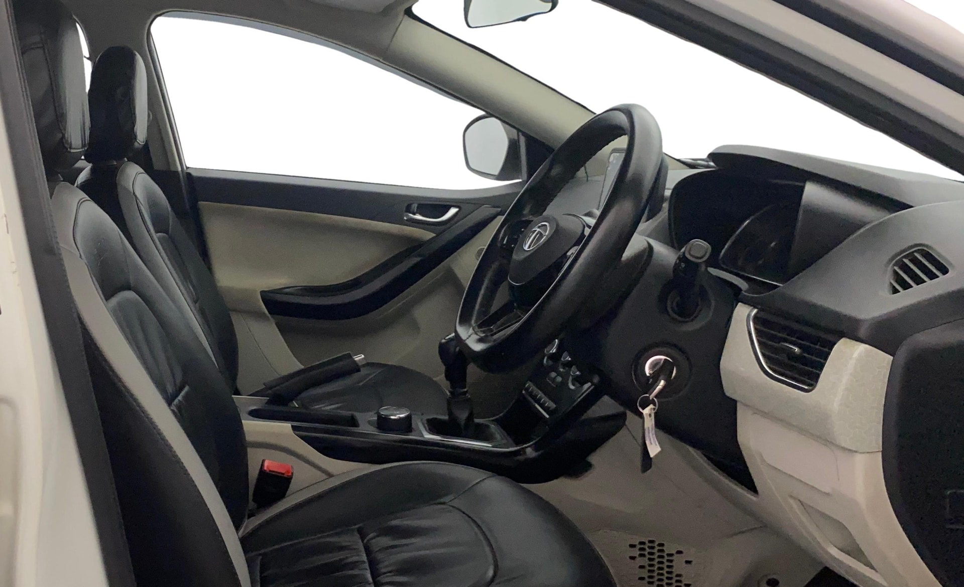 View 2021 Tata Nexon Revotron XZ Image 26 Used 2021 Tata Nexon Revotron XZ Image 26