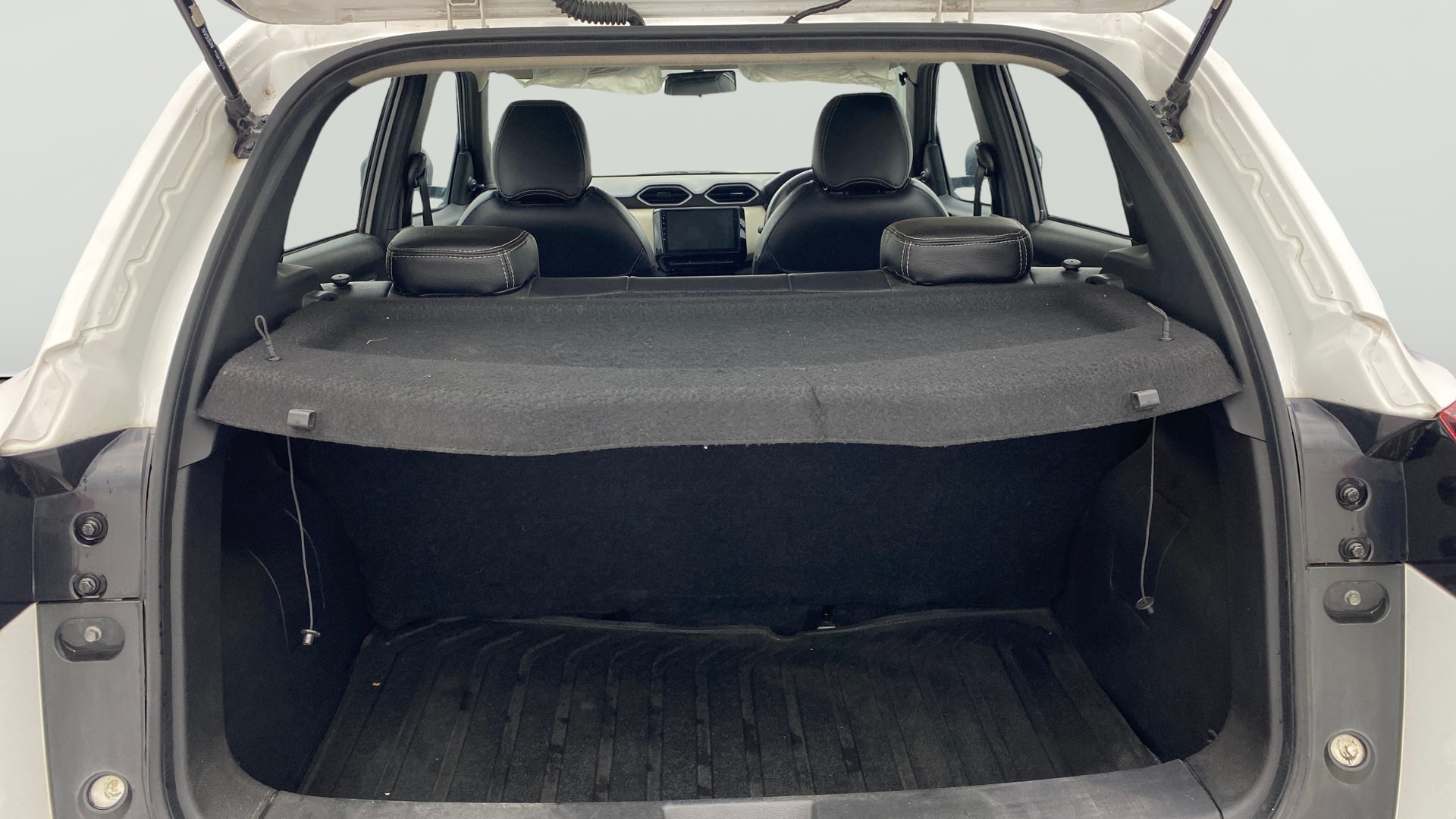 Used 2023 Nissan Magnite Used 2023 Nissan Magnite