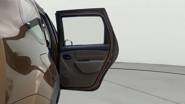 View Renault Duster Image 5 Used Renault Duster Image 5