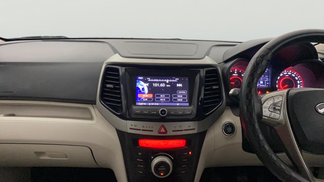 View Mahindra XUV300 Image 33 Used Mahindra XUV300 Image 33