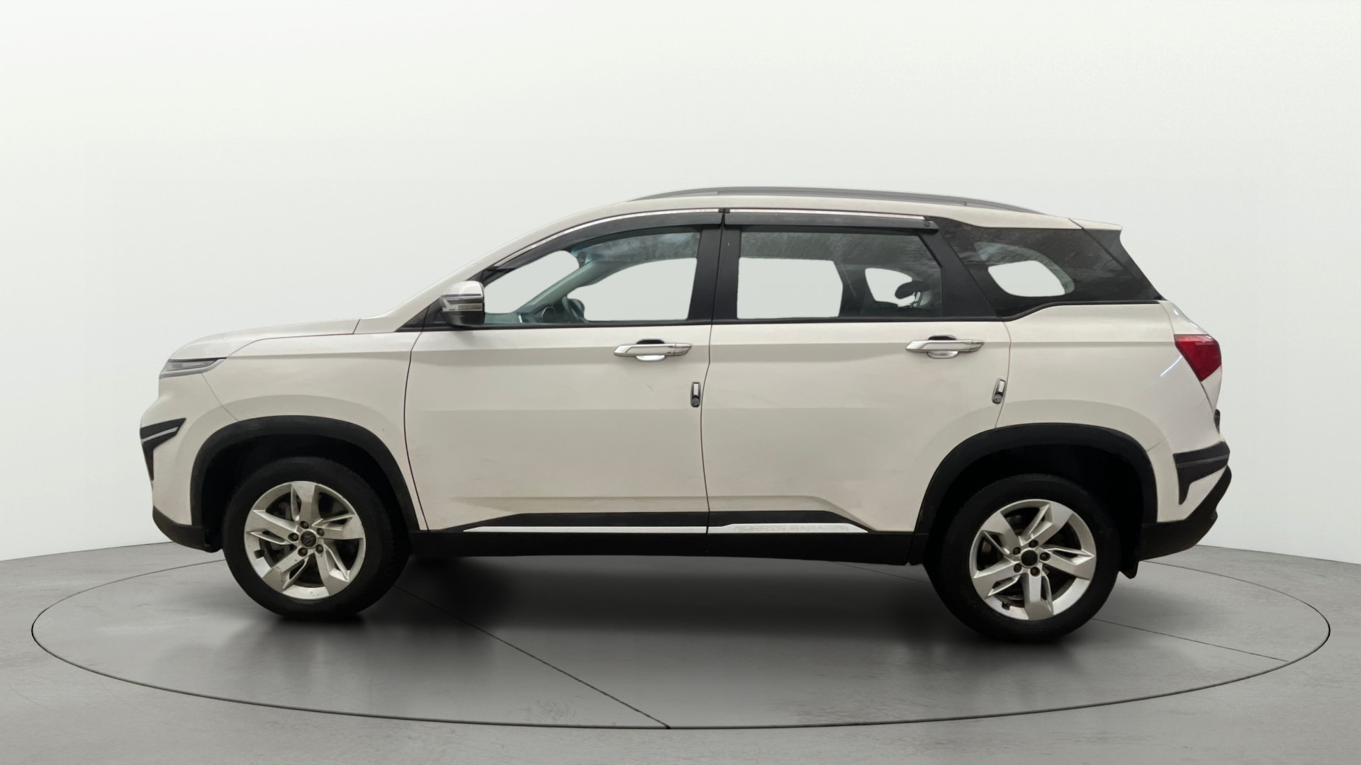 View 2020 MG Hector Super Petrol BS IV Image 6 Used 2020 MG Hector Super Petrol BS IV Image 6