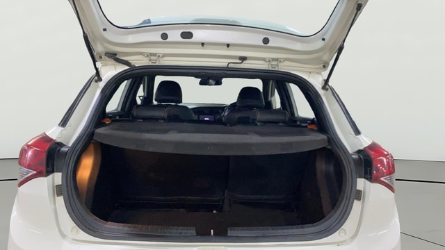 View Hyundai i20 Active Image 40 Used Hyundai i20 Active Image 40