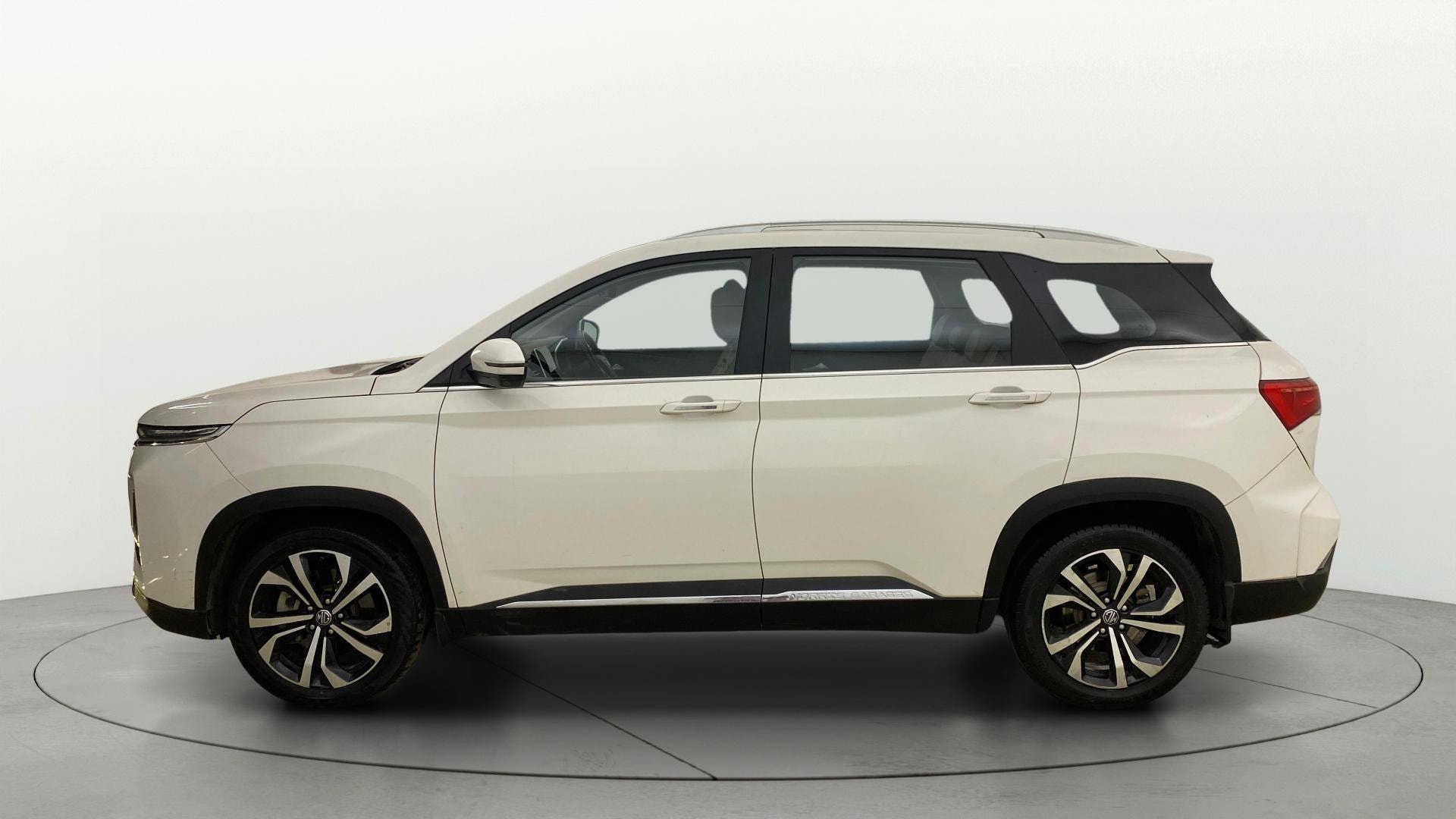 Used 2024 MG Hector Plus Used 2024 MG Hector Plus