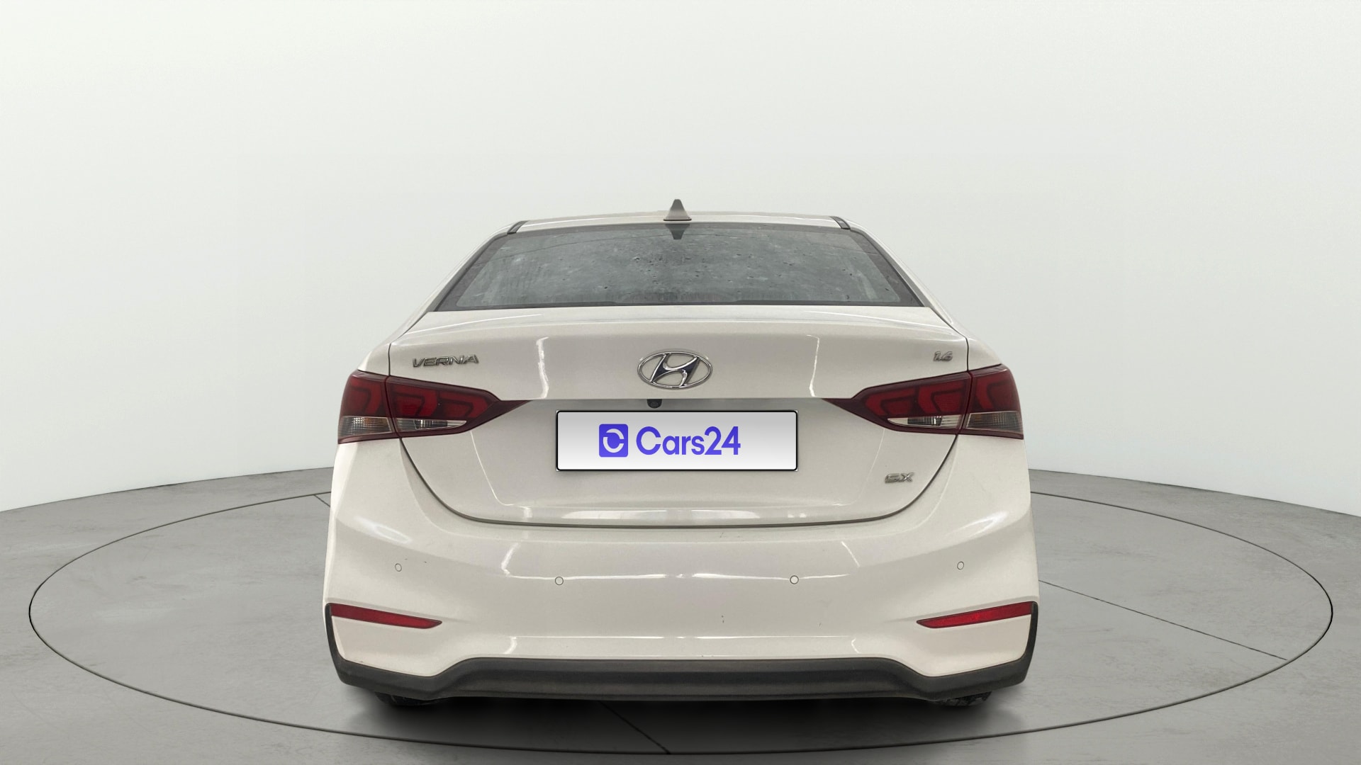 Used 2018 Hyundai Verna Used 2018 Hyundai Verna