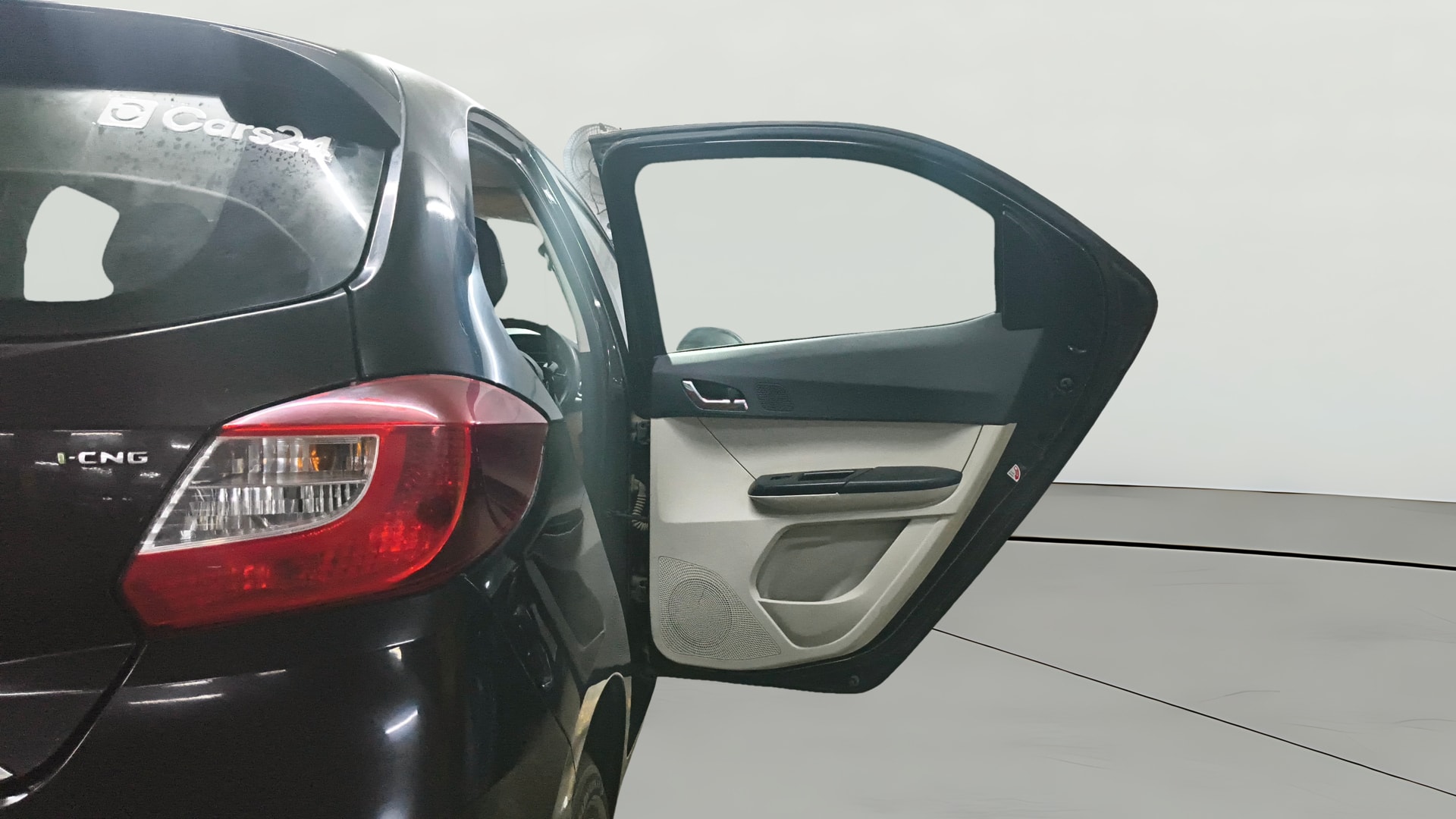 Used 2023 Tata Tiago Used 2023 Tata Tiago