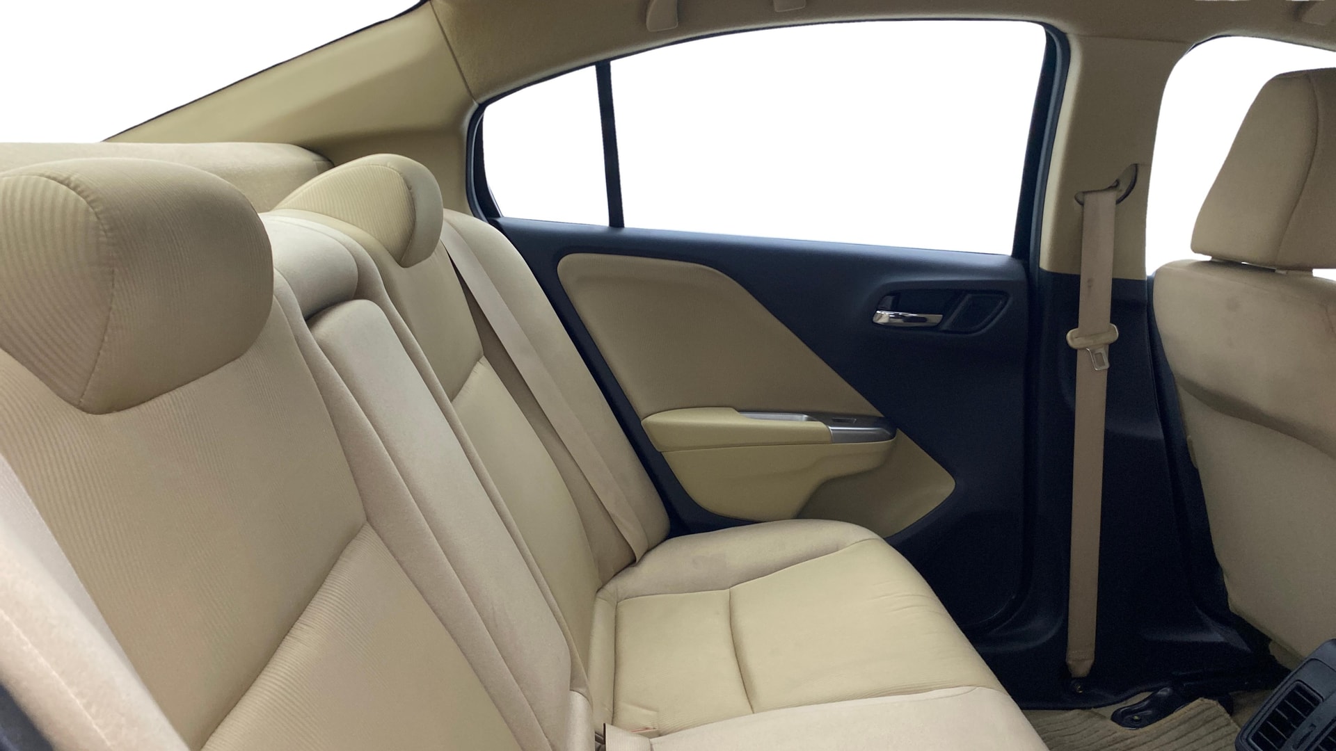 View 2015 Honda City ZX MT Diesel Anniversary Edition Image 30 Used 2015 Honda City ZX MT Diesel Anniversary Edition Image 30