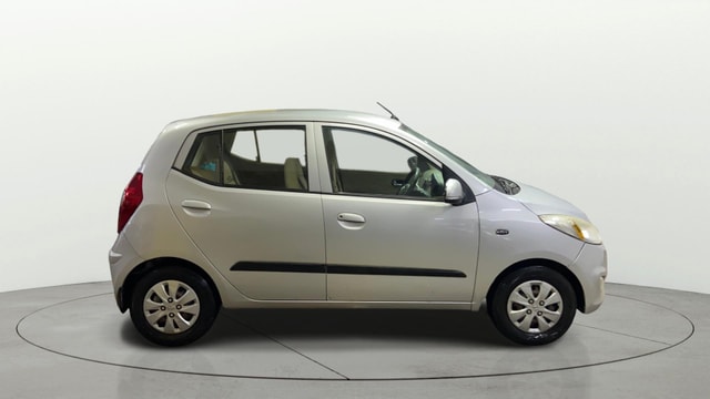 View Hyundai i10 Image 25 Used Hyundai i10 Image 25