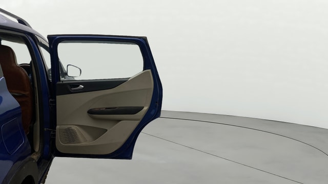 View Renault Triber Image 7 Used Renault Triber Image 7