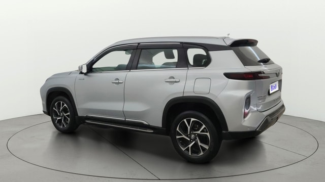 View Toyota Urban Cruiser Hyryder Image 2 Used Toyota Urban Cruiser Hyryder Image 2