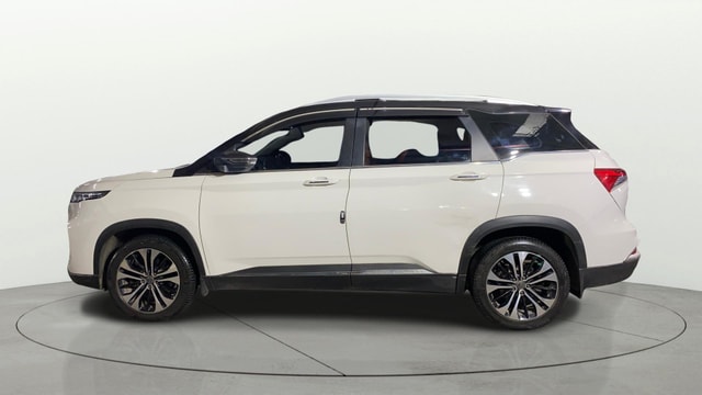 View MG Hector Plus Image 28 Used MG Hector Plus Image 28