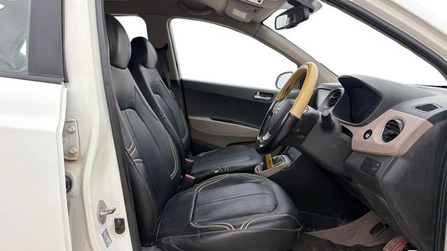 View Hyundai Xcent Image 17 Used Hyundai Xcent Image 17