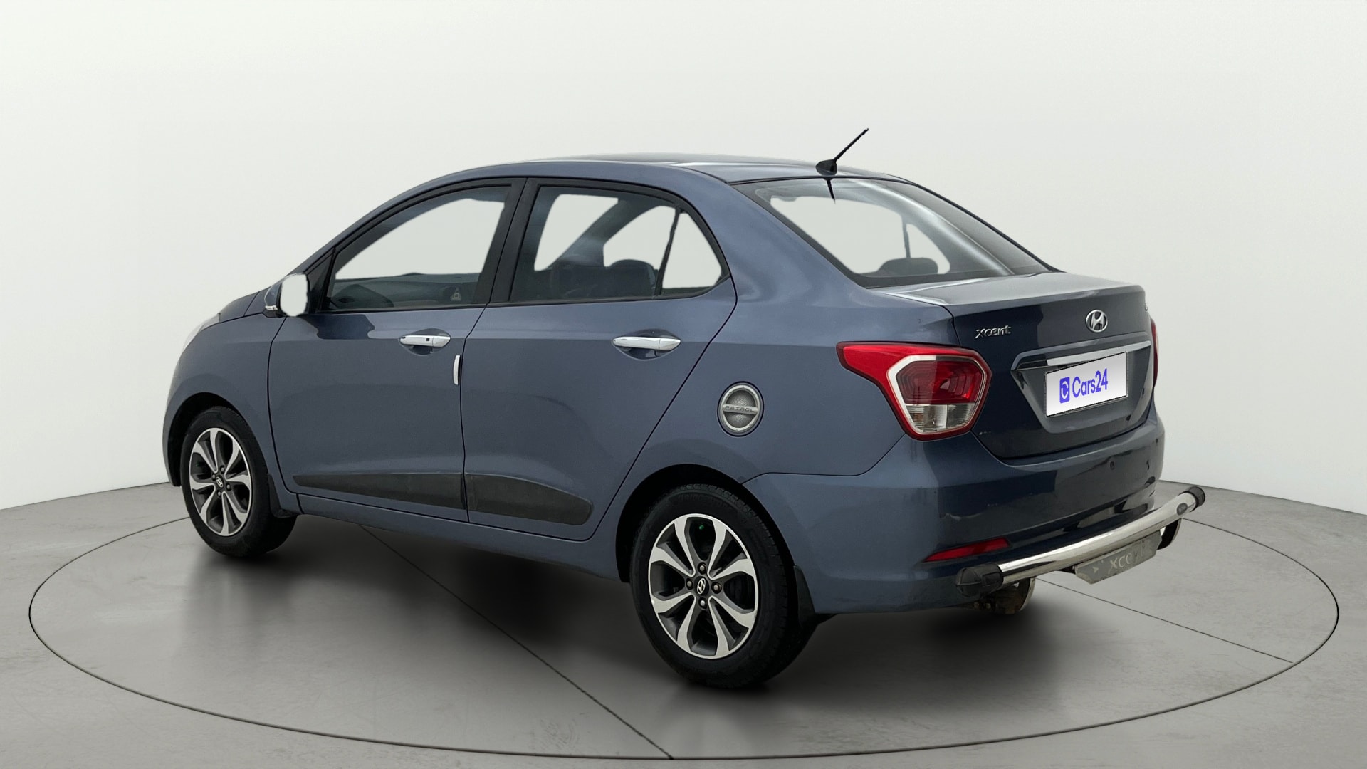 View 2014 Hyundai Xcent SX Petrol Image 2 Used 2014 Hyundai Xcent SX Petrol Image 2