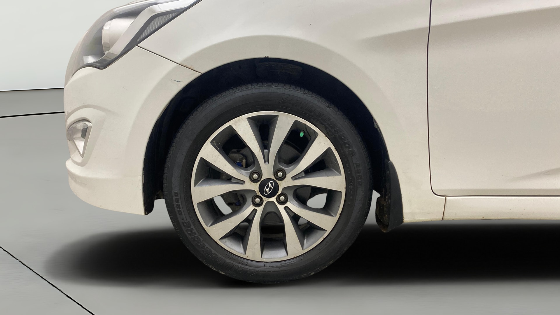 View 2015 Hyundai Fluidic Verna 1.4 CRDI Base Image 28 Used 2015 Hyundai Fluidic Verna 1.4 CRDI Base Image 28