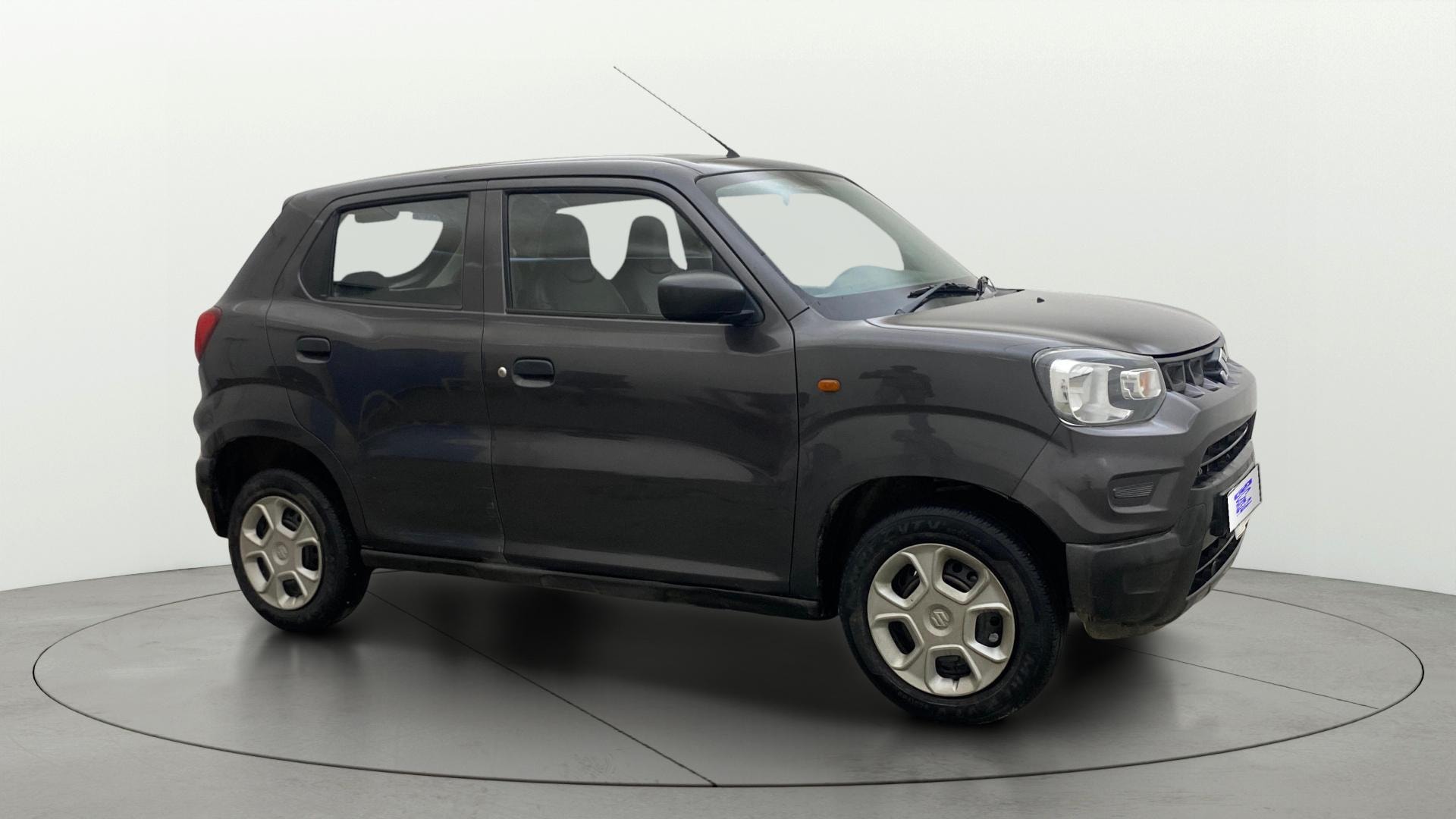 View 2024 Maruti Suzuki 1000 Base Variant Image 36 Used 2024 Maruti Suzuki 1000 Base Variant Image 36