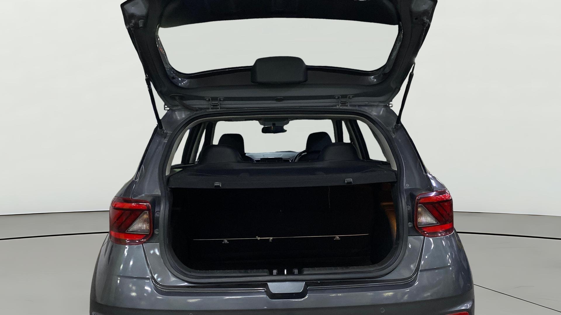 View 2020 Hyundai Venue S 1.2 Petrol Image 36 Used 2020 Hyundai Venue S 1.2 Petrol Image 36