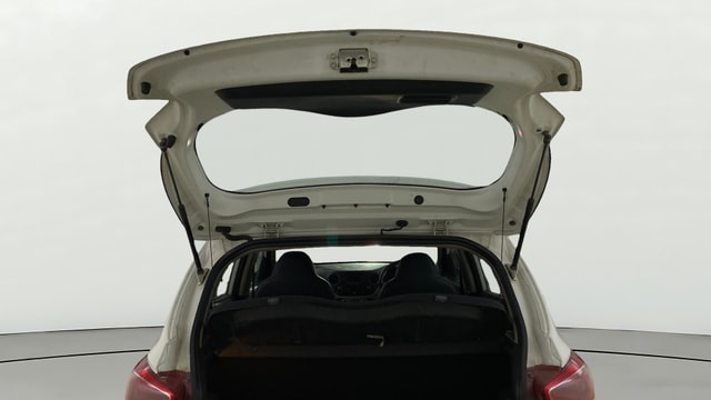 View Hyundai Grand i10 Image 16 Used Hyundai Grand i10 Image 16