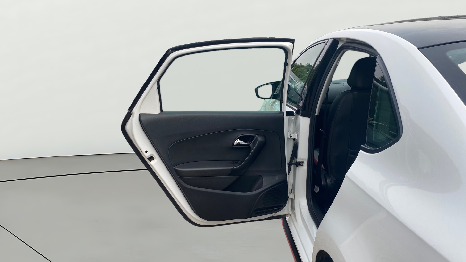 View 2020 Skoda Rapid 1.5 TDI CR Active BS IV Image 23 Used 2020 Skoda Rapid 1.5 TDI CR Active BS IV Image 23