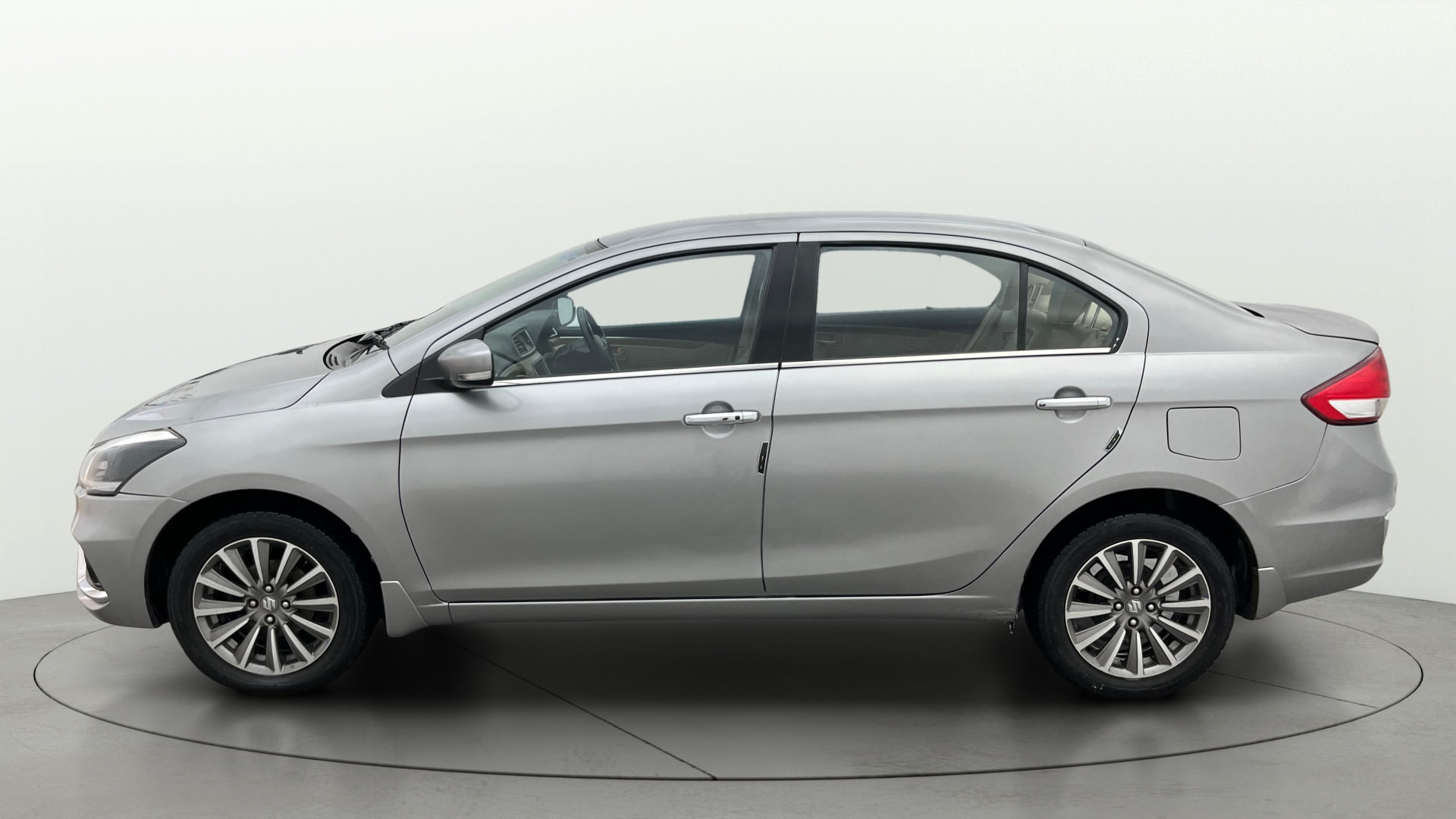 View 2019 Maruti Suzuki 1000 Base Variant Image 25 Used 2019 Maruti Suzuki 1000 Base Variant Image 25