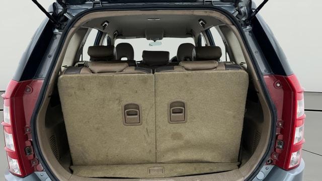 View Mahindra XUV500 Image 38 Used Mahindra XUV500 Image 38